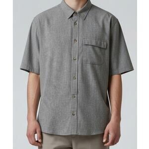 Avalanche Mens Medium Button Front Shirt Gray Polyester Spandex Short Sleeve